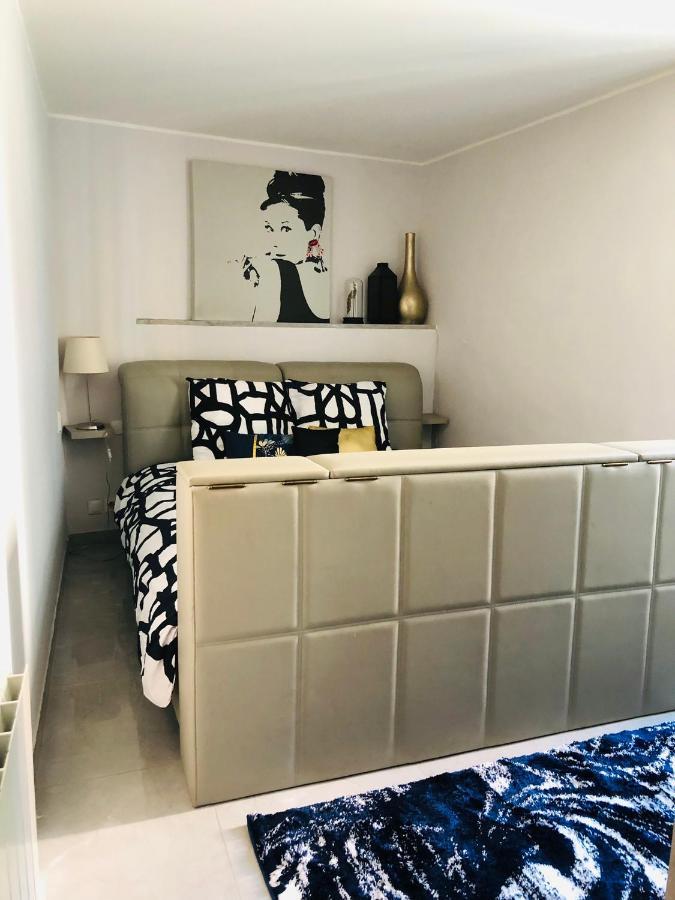 Charming Apartment Near The Beach Villefranche-sur-Mer Esterno foto